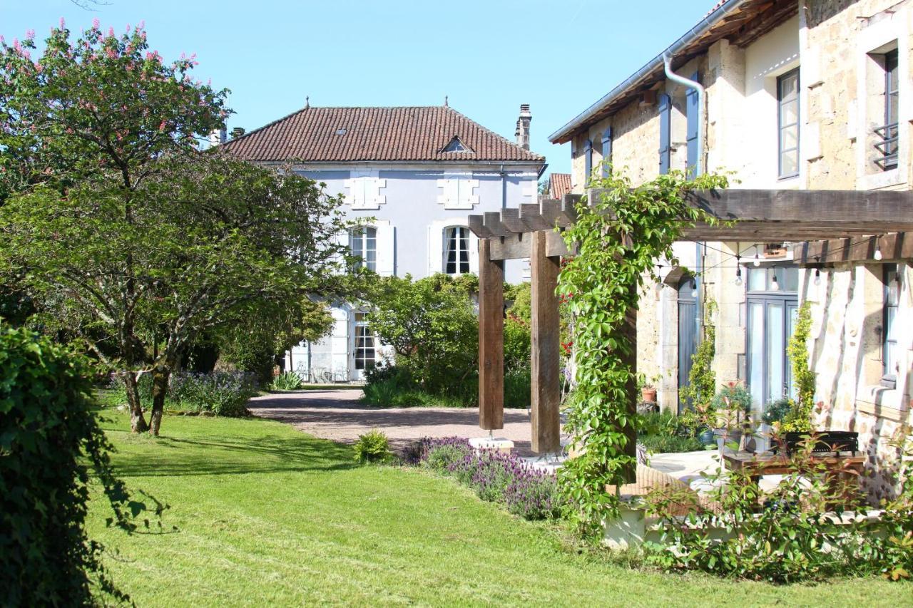 La Chataigne Villa Piégut-Pluviers Esterno foto